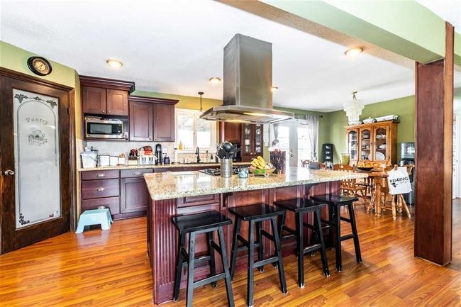10564 Ponderay Street, House other with 4 bedrooms, 2 bathrooms and 6 parking in Chilliwack BC | Image 6