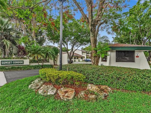 205-10828 Sw 72nd St, Miami, FL, 33173-2790 | Card Image