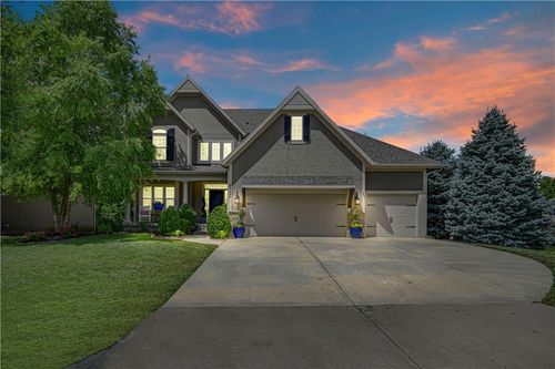 24139 W 124th Ter, Olathe, KS, 66061-6109 | Card Image