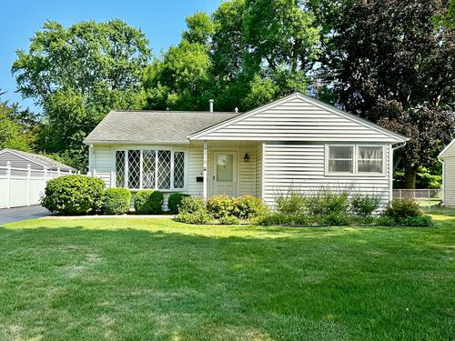2310 Bluebird Ln, Rolling Meadows, IL, 60008-1516 | Card Image