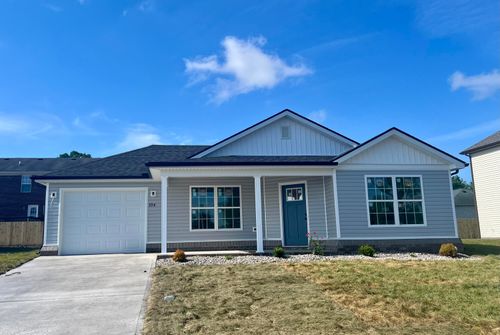 104 Bow Bridge Dr, Berea, KY, 40403-6599 | Card Image