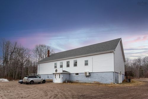 8921 Highway 10, Nictaux Falls, NS, B0S1P0 | Card Image