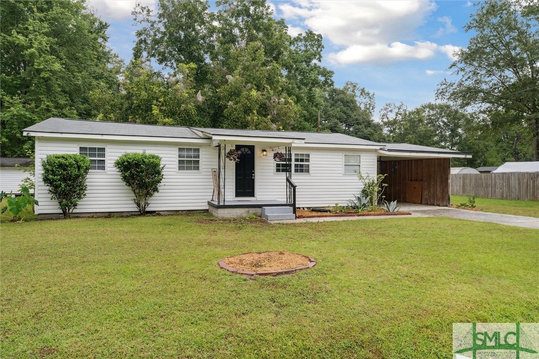 Cregor St, Bloomingdale, GA 31302