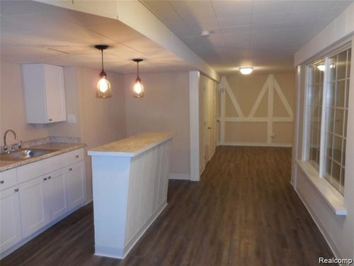 13-1445 W 9 Mile Road, Ferndale, MI, 48220 | Card Image