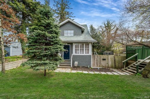 75 N Columbia St, Port Jefferson, NY, 11777-2155 | Card Image