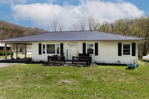 584 Highway 36, Frenchburg, KY, 40322-8121 | Card Image