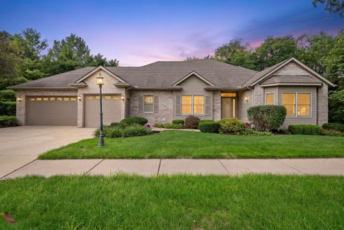 3625 71st Street Court, Moline, IL, 61265 | Card Image