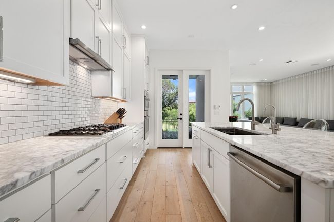 2608 Watkins Way, Condo with 4 bedrooms, 4 bathrooms and 2 parking in Austin TX | Image 14
