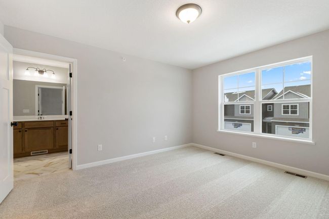 Owners Bedroom | Image 36
