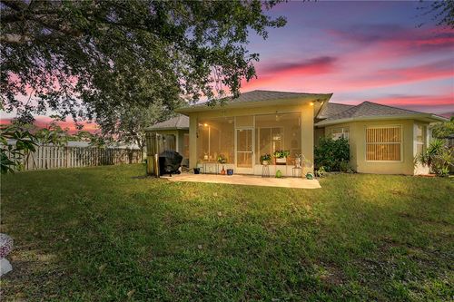 579 Marydale Ter, Port Saint Lucie, FL, 34983-2217 | Card Image