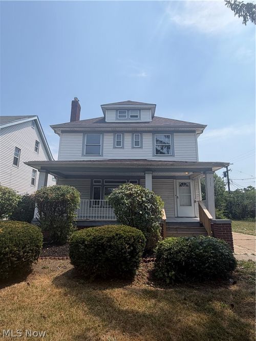 2123 Hampstead Rd, Cleveland Heights, OH, 44118-2508 | Card Image