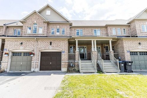 90 Delport Close, Brampton, ON, L6P3T1 | Card Image