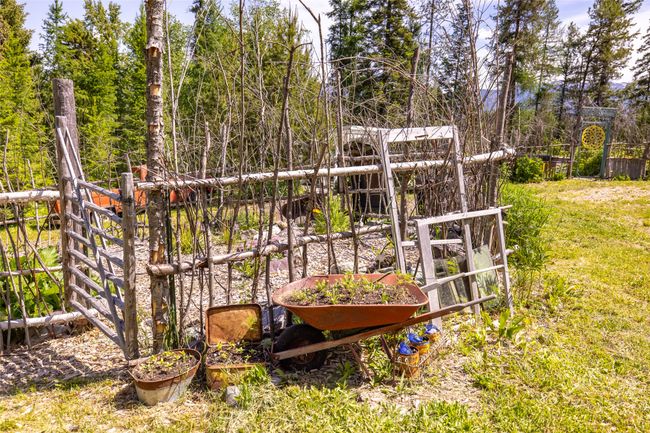 View of yard | Image 95