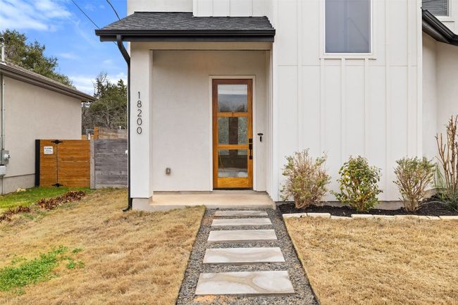 View of exterior entry | Image 5