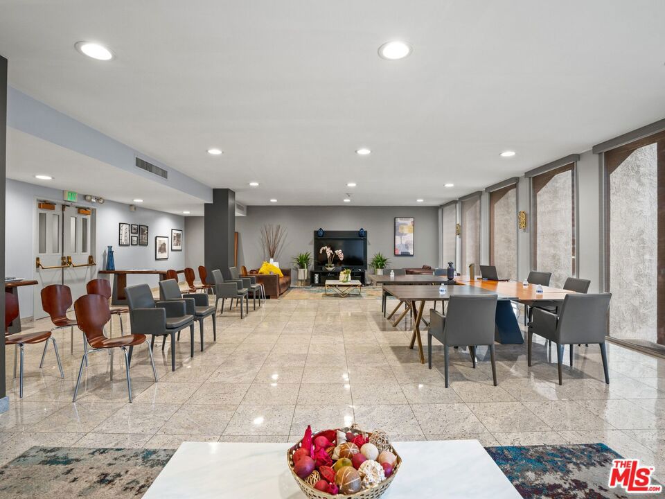 Residential in Los Angeles