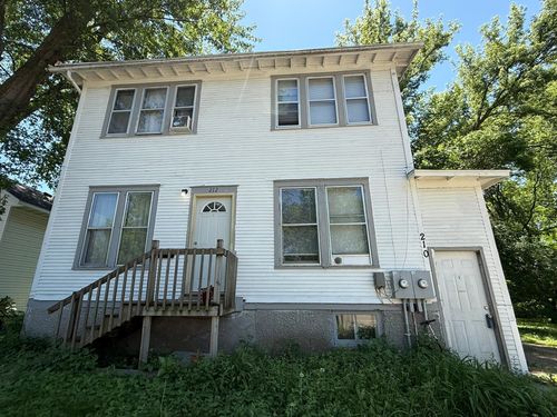 210 7th Ave Ne, Waseca, MN, 56093-2808 | Card Image