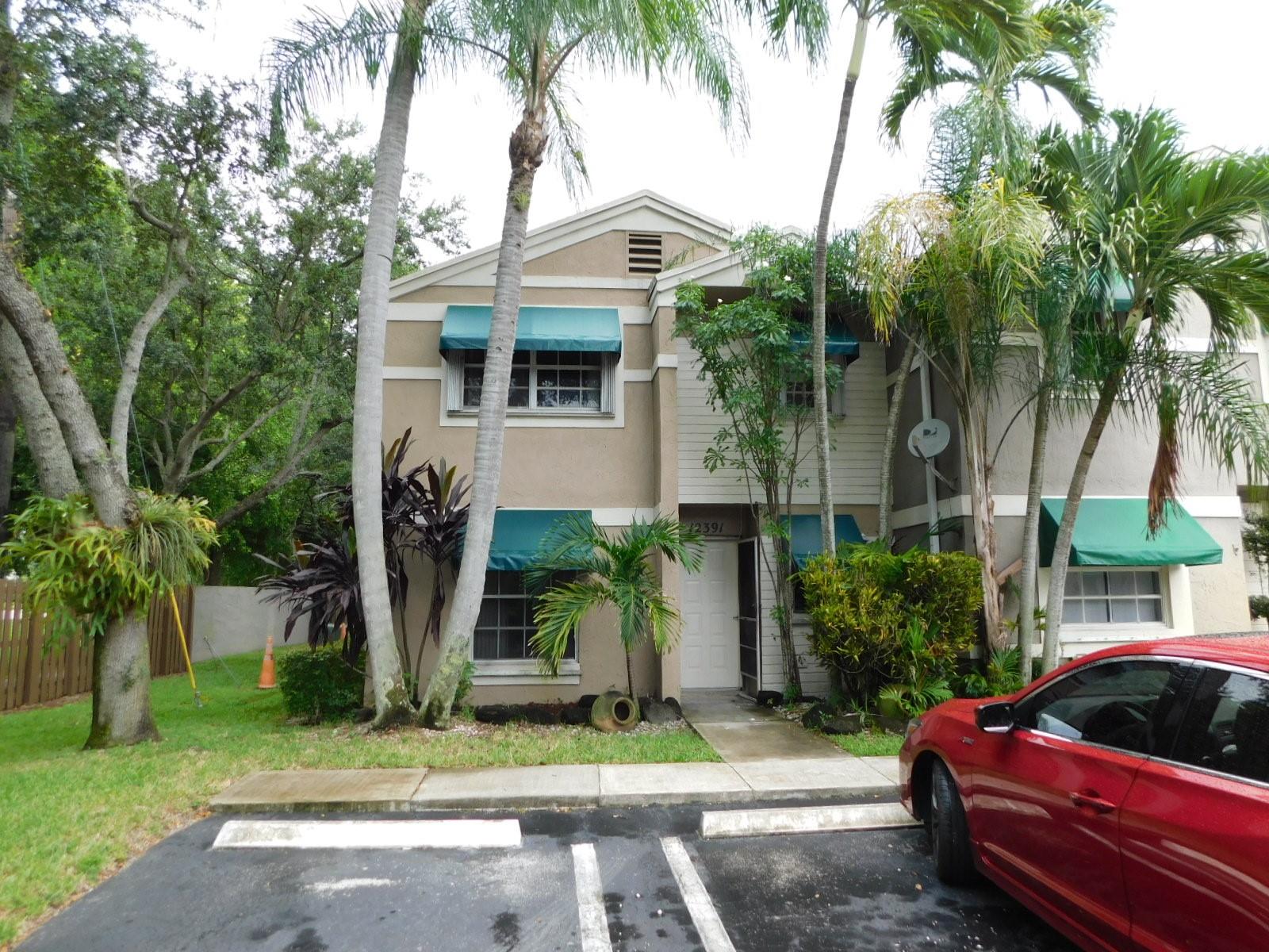 52nd Ct, Cooper City, FL 33330