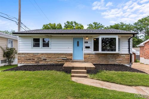 7821 Clymer Dr, Saint Louis, MO, 63123-7708 | Card Image