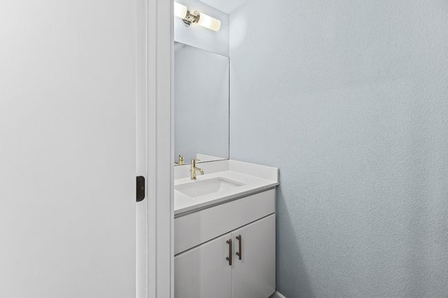 APT-204 - 2002 E 7 Th St, Condo with 1 bedrooms, 2 bathrooms and null parking in Austin TX | Image 7