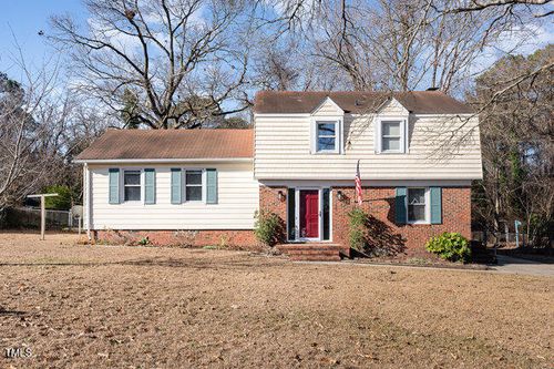 313 Robin Lake Dr, Dudley, NC, 28333-9141 | Card Image