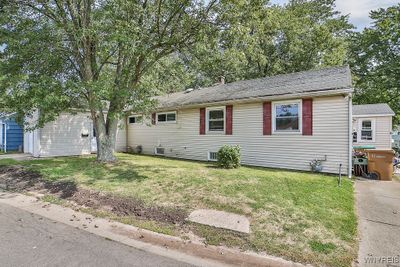 3 - 5 Starcrest Drive, House other with 4 bedrooms, 2 bathrooms and null parking in Cheektowaga NY | Image 3