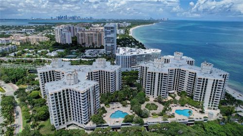 apt-e302-1121 Crandon Blvd, Key Biscayne, FL, 33149-2787 | Card Image