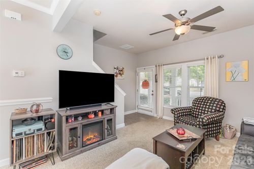 7167 April Mist Trl, Huntersville, NC, 28078-2351 | Card Image