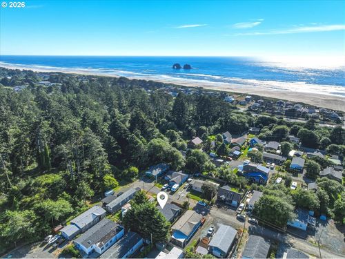 648 S Coral St, Rockaway Beach, OR, 97136-9699 | Card Image