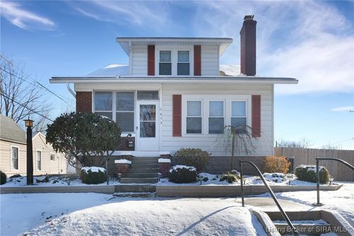 613 W Spring St, New Albany, IN, 47150-3543 | Card Image