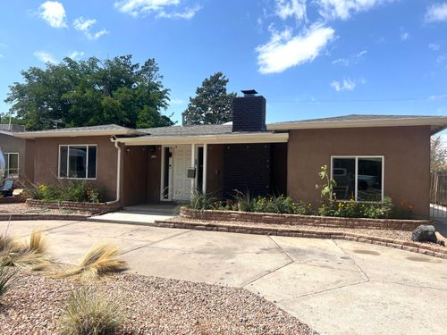 629 Monroe St Se, Albuquerque, NM, 87108-3505 | Card Image