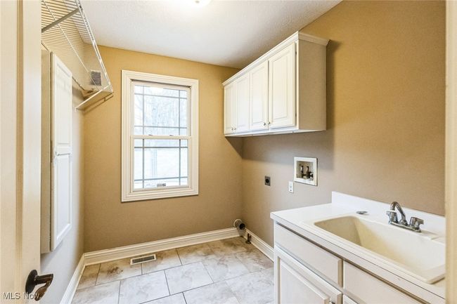 9790 Hidden Hollow Trl, House other with 4 bedrooms, 5 bathrooms and null parking in Broadview Heights OH | Image 22