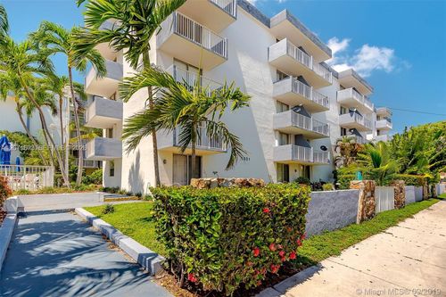 302-1801 S Treasure Dr, North Bay Village, FL, 33141-4390 | Card Image