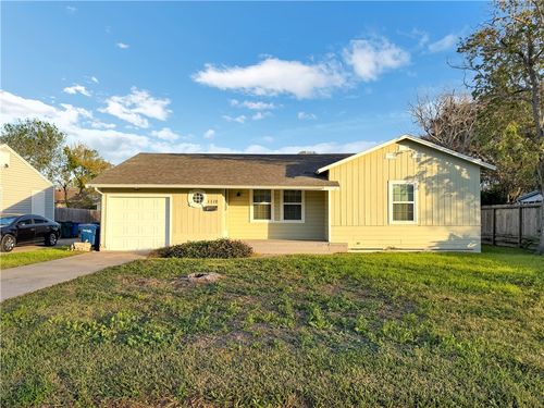 1110 Logan Ave, Corpus Christi, TX, 78404-3726 | Card Image