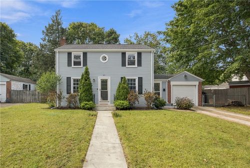60 Parkway Dr, Warwick, RI, 02886-3551 | Card Image