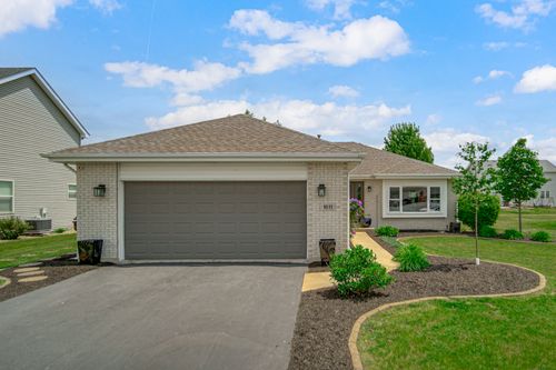 1611 Saddle Run Ln, Beecher, IL, 60401-3725 | Card Image