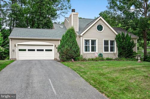 5759 Woodglade Cir, NEW MARKET, MD, 21774-6148 | Card Image