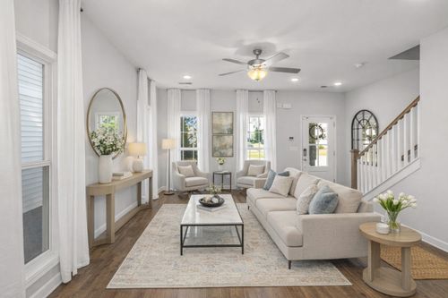 2804 Sonoma Way, Columbia, TN, 38401-0645 | Card Image