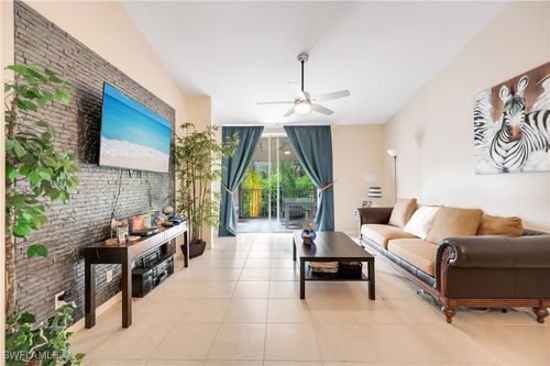 apt-203-6625 Huntington Lakes Cir, NAPLES, FL, 34119-8014 | Card Image