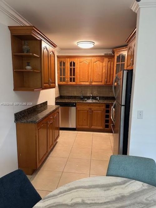 114l-13250 Sw 7th Ct, Pembroke Pines, FL, 33027 | Card Image