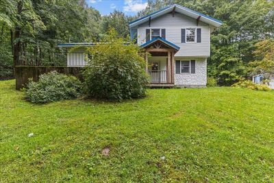 945 East Hill Road, House other with 3 bedrooms, 1 bathrooms and null parking in Richmond VT | Image 2