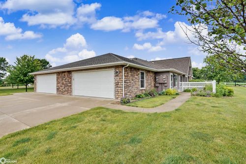 1610 E Deer Run Ln, Mount Pleasant, IA, 52641-3223 | Card Image