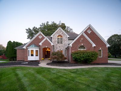 23369 Parke Lane, House other with 4 bedrooms, 2 bathrooms and null parking in Grosse Ile MI | Image 1