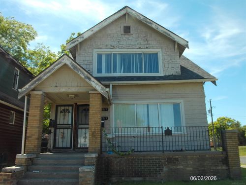 18119 Joann St, Detroit, MI, 48205-2893 | Card Image