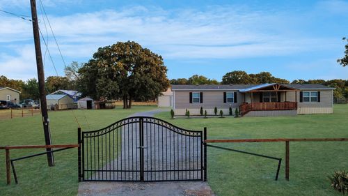 1800 County Road 2105, Kemp, TX, 75143-5176 | Card Image
