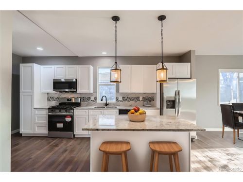 530 Hickory St, Hudson, CO, 80642-2117 | Card Image