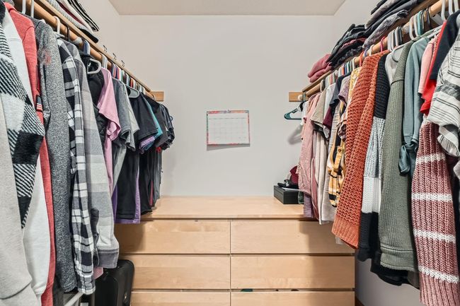 11285 16th St NE - Web Quality - 020 - 26 2nd Floor Feature Closet.jpg | Image 19