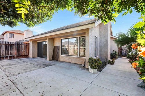 9488 Hiker Hill Rd, San Diego, CA, 92129-2864 | Card Image