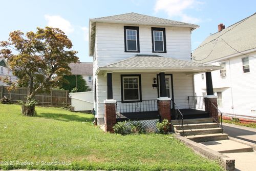 642 Hickory St, Scranton, PA, 18505-1326 | Card Image