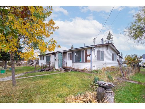 1951 Alder St, Elgin, OR, 97827-9628 | Card Image