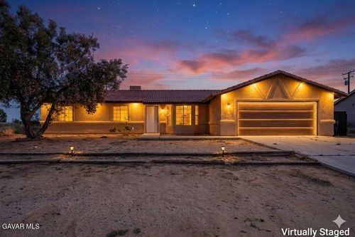 8660 Redwood Blvd, California City, CA, 93505-5547 | Card Image